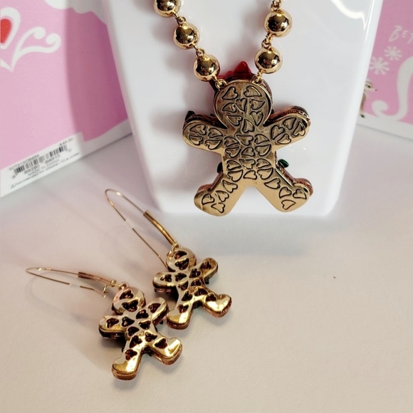 See My Other Listing  Gingerbread - Picture 7 of 9